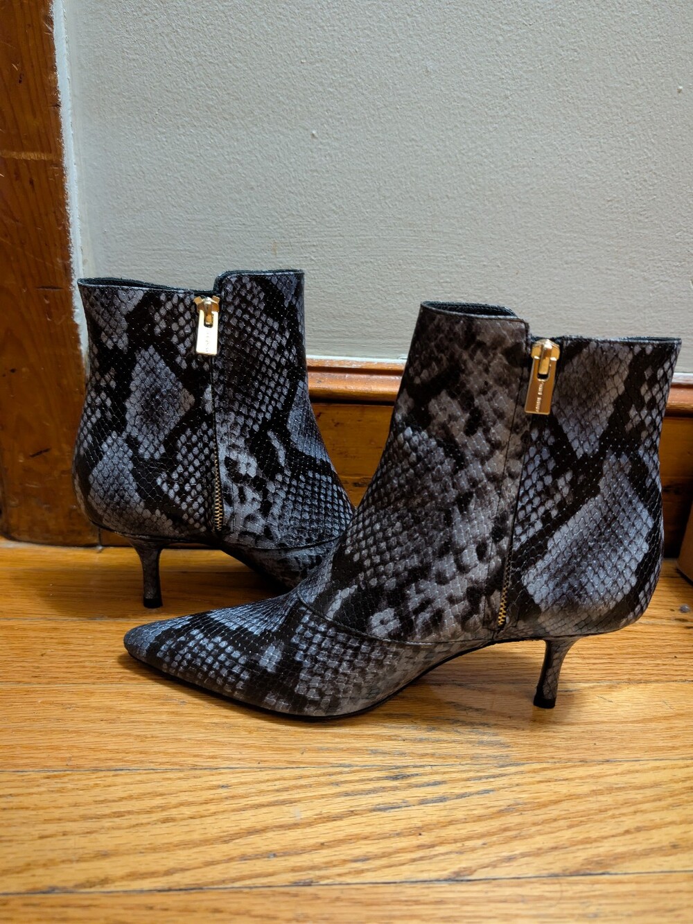 Anine Bing Black and Gray Snake-Print Pointed Ankle Boots 38